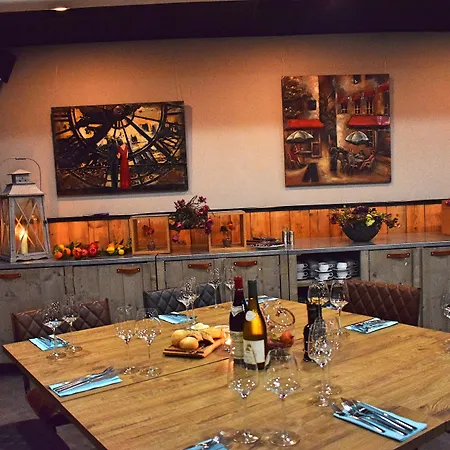 De Borgh Hotel Zevenbergen