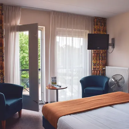 De Borgh Hotel 3*