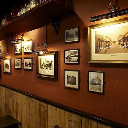 De Borgh Отель 3*